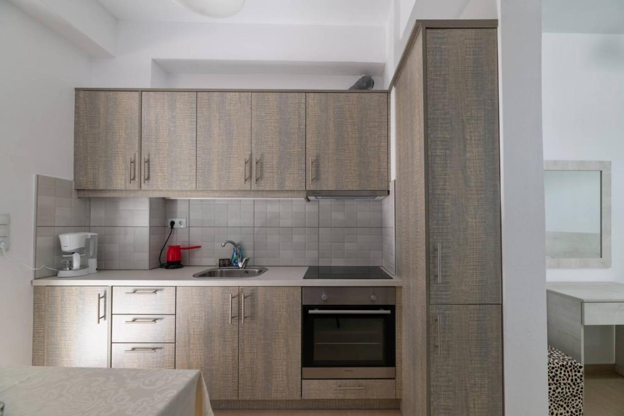 Irini-Kalamaki-Apartments Exterior foto